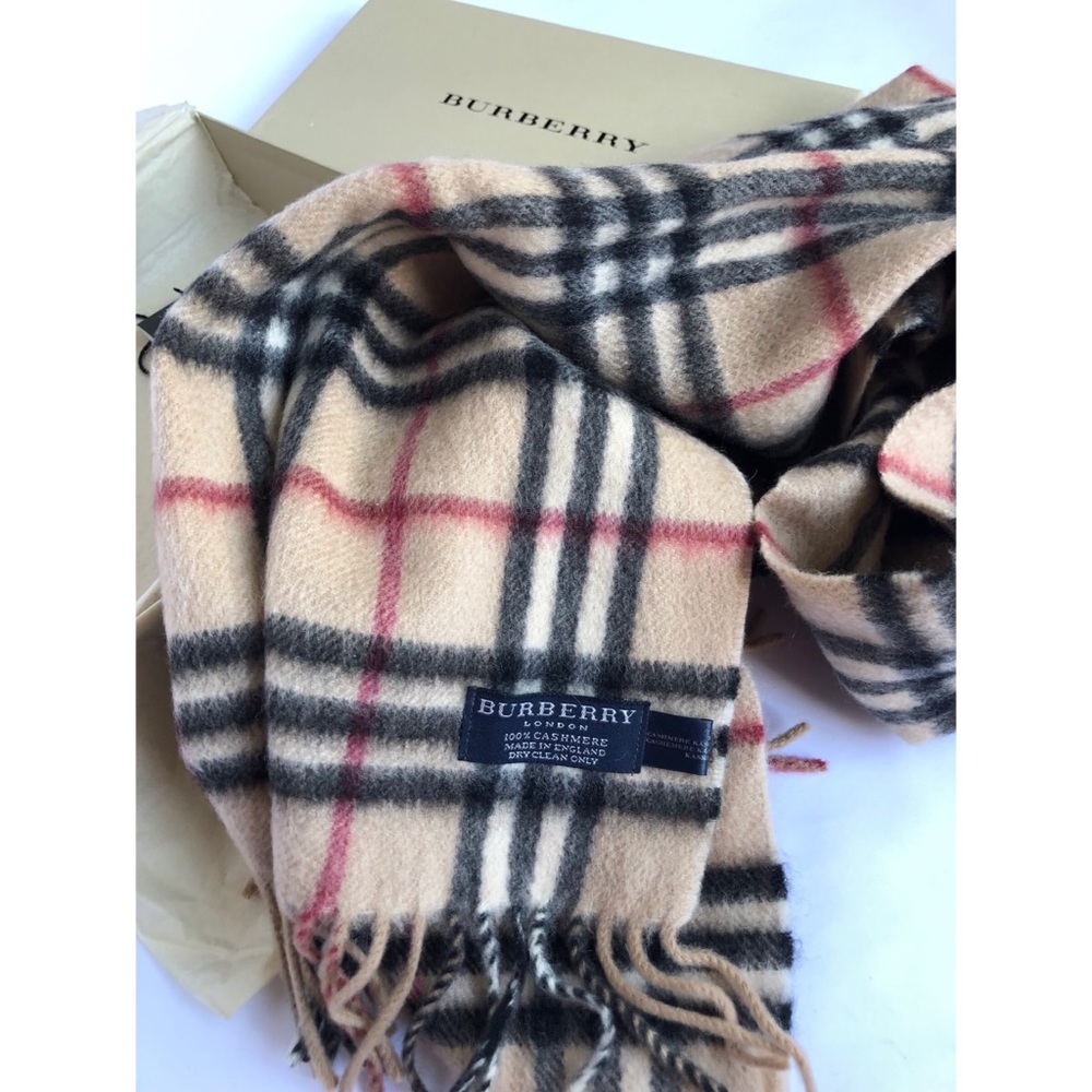 100% Cashmere Burberry Scarf